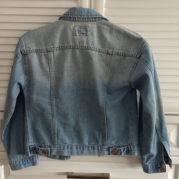 Forever 21 Girls distressed Jean jacket - Picture 4 of 5